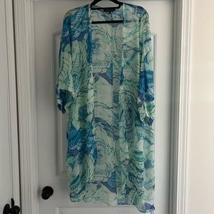 Wendy Williams Collection. Sheer Kimono. Size- M/L.